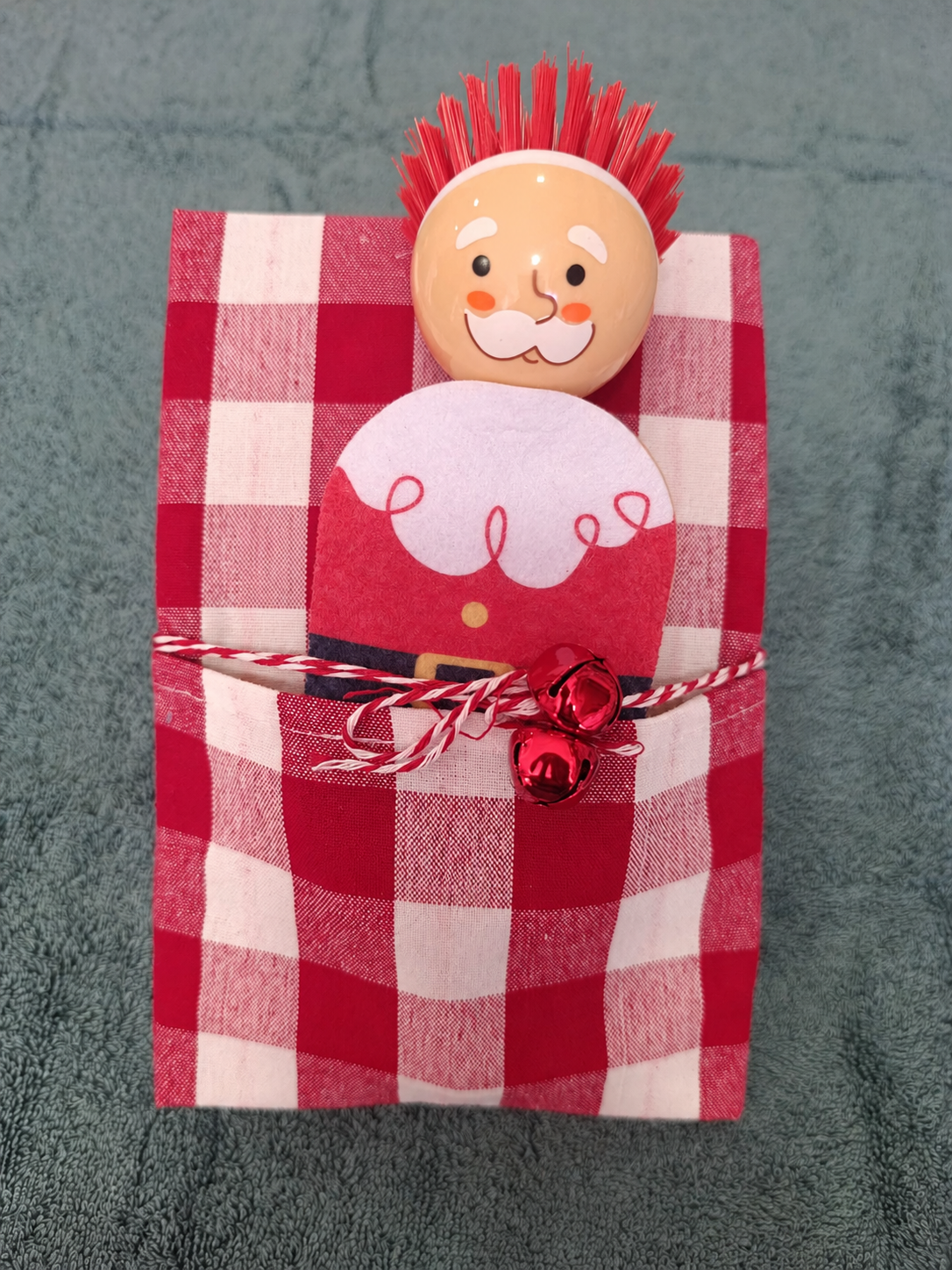 Set Navideño de Cocina Papá Noel – Paño de Secado, Estropajo y Cepillo - Imagen 2